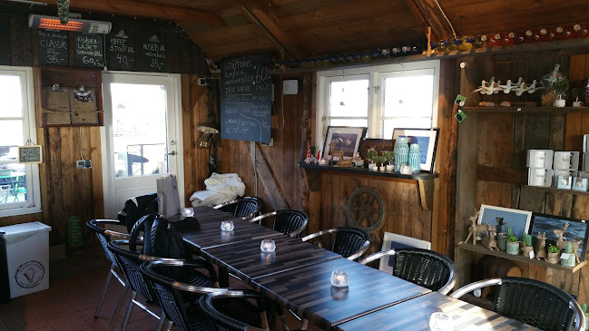 Opinii despre Fiskerlejet Café & Livemusik în Karrebæksminde - Gastronomi og hotelvirksomhed