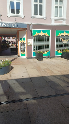 Mie's Thai Restaurant & Take Away