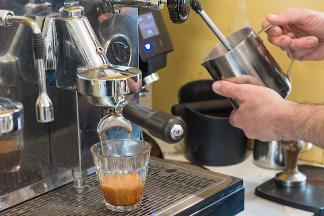 Comentarii opinii despre THE SPOT