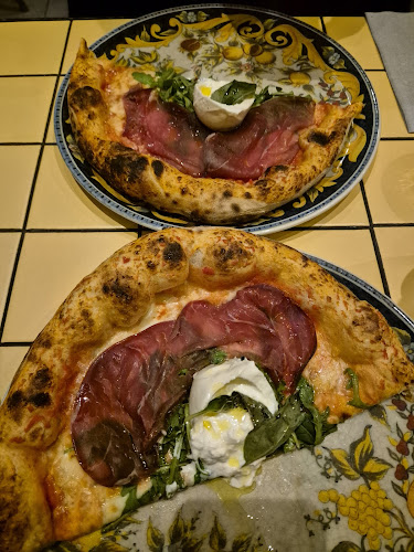 Little Brother - Gastronomi og hotelvirksomhed