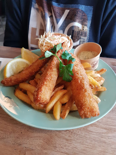 Sallie’s Restaurant & Snack Bar