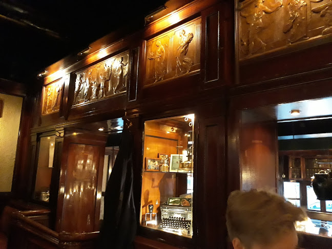 Buchs Vinstue - Gastronomi og hotelvirksomhed