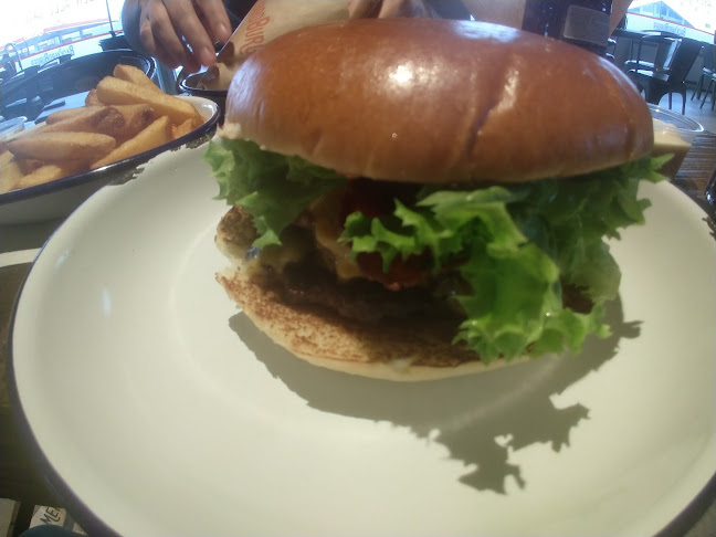 Comentarii opinii despre BackyardBurger