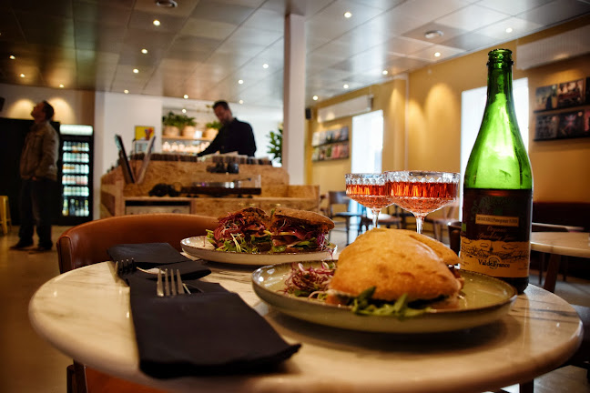 Album Bar - Gastronomi og hotelvirksomhed