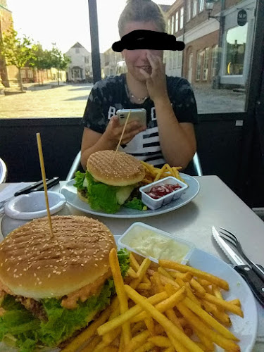 Comentarii opinii despre BØFFEN Restaurant