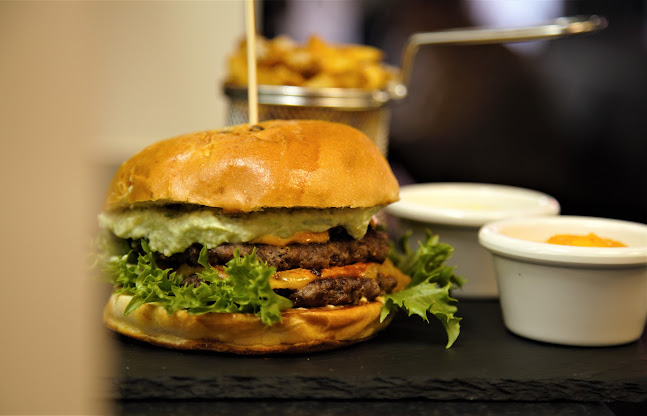 BurgerMania - Gastronomi og hotelvirksomhed