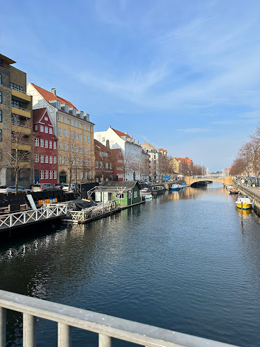 Comentarii opinii despre Blue House