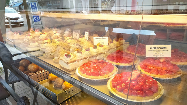 Opinii despre Clausens Eftf. în Kerteminde - Gastronomi og hotelvirksomhed