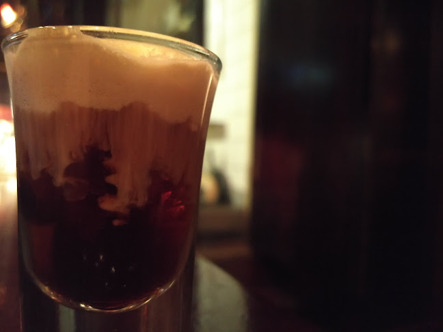 Giniz Bar - Gastronomi og hotelvirksomhed