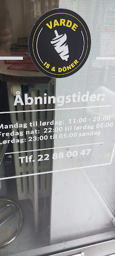 Opinii despre Varde Is & Doner în Varde - Gastronomi og hotelvirksomhed