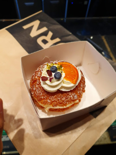 Comentarii opinii despre Khorn