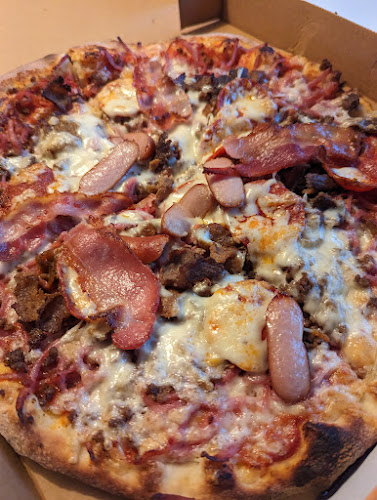 Strand Pizza - Gastronomi og hotelvirksomhed