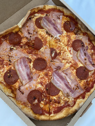 Massimo Pizzeria - Gastronomi og hotelvirksomhed