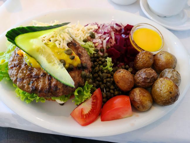 Restaurant Equi - Gastronomi og hotelvirksomhed