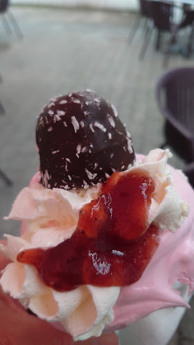 Opinii despre Isbaren Liseleje vaffelbageri minigolf în Liseleje - Gastronomi og hotelvirksomhed