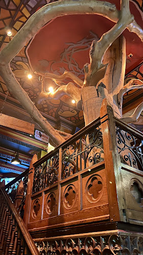 The Globe Irish Pub - Gastronomi og hotelvirksomhed