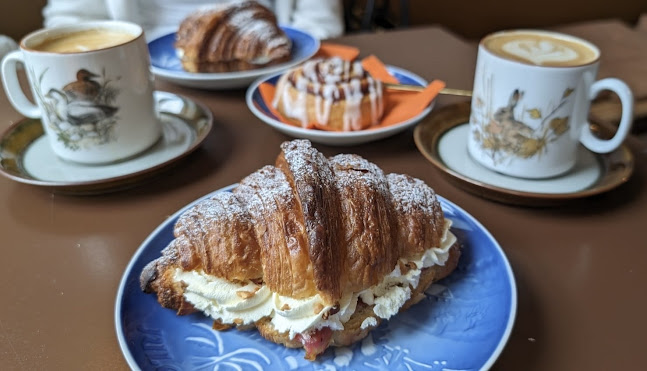 Café Harepus - Gastronomi og hotelvirksomhed