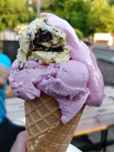 Opinii despre Feriebyens Grillperle în Eskebjerg - Gastronomi og hotelvirksomhed