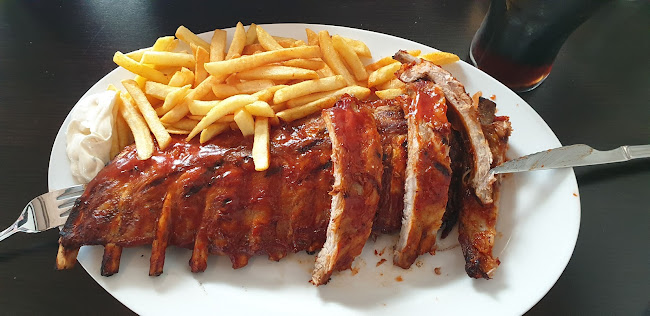 Highway 69 - Gastronomi og hotelvirksomhed