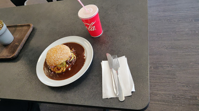 Opinii despre Cafe' Nem în Ry - Gastronomi og hotelvirksomhed