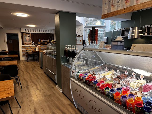 Cups 'n Cones Køge - Gastronomi og hotelvirksomhed
