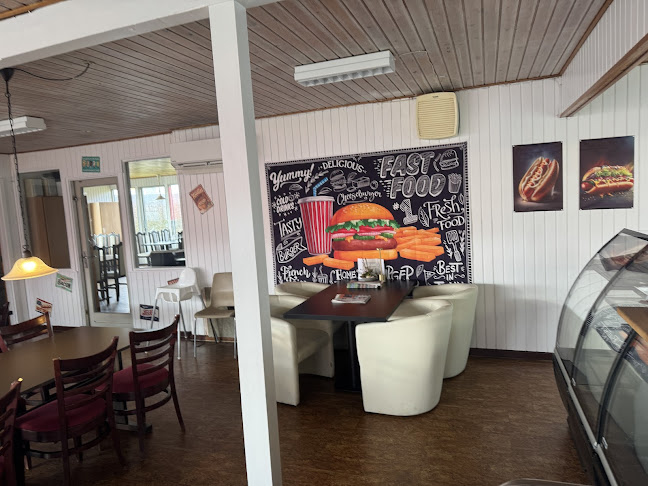 Comentarii opinii despre Cafe Midtvejs Karup