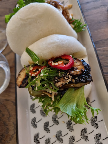 Kiin Kiin Bao Bao - Gastronomi og hotelvirksomhed
