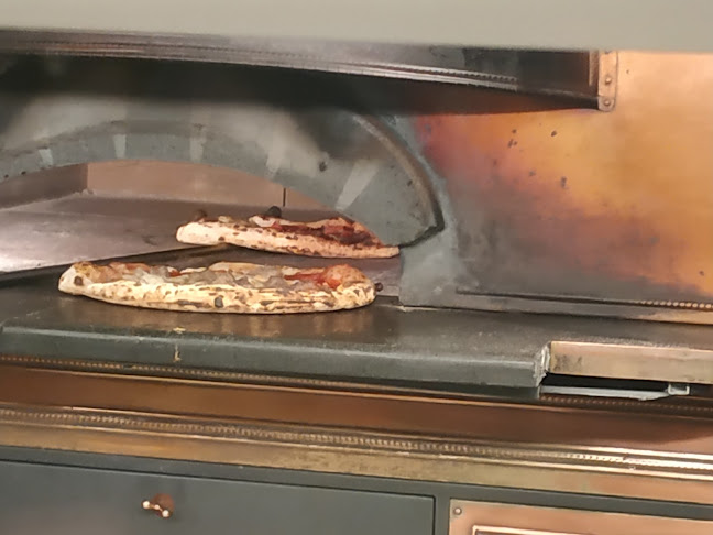 Comentarii opinii despre Luca