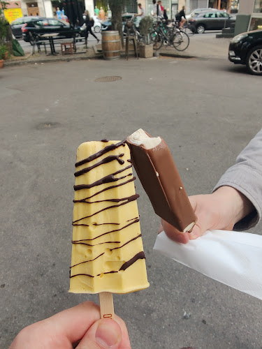 Olufs Is og kaffe - København