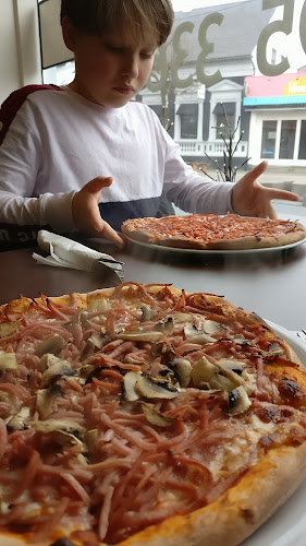 Pizza og Kebab House - Gastronomi og hotelvirksomhed