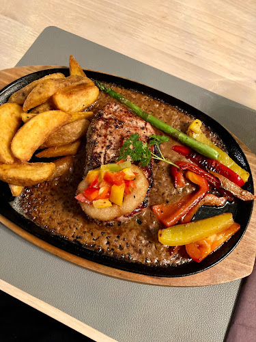 Restaurant Sarajevo - Gastronomi og hotelvirksomhed