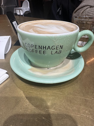 Opinii despre Copenhagen Coffee Lab - Strandlodsvej în København - Gastronomi og hotelvirksomhed