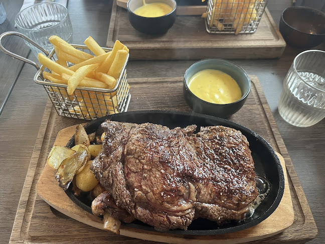 Comentarii opinii despre Café John Wayne