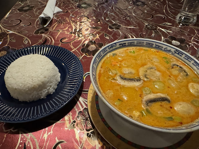 Mie's Thai Restaurant & Take Away