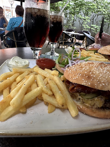 Comentarii opinii despre Cafe Butler