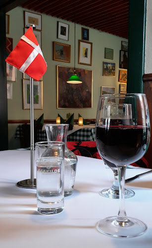 Sand's - Gastronomi og hotelvirksomhed