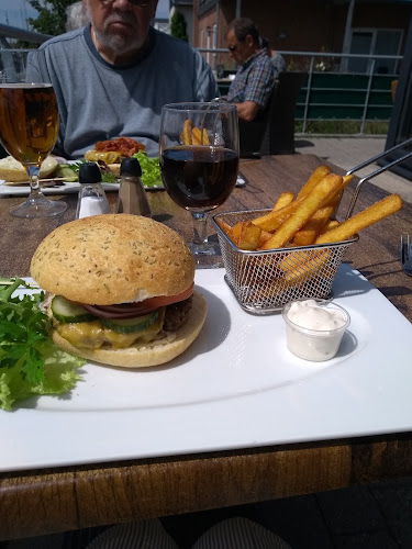 Comentarii opinii despre Juels Café