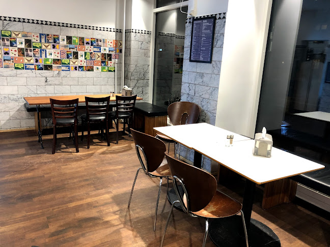 Comentarii opinii despre Tasteful Corner