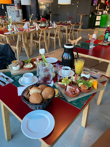 TeaterCaféen - Gastronomi og hotelvirksomhed