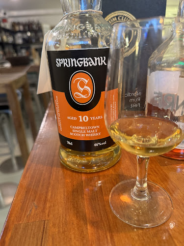 Comentarii opinii despre Rum Club