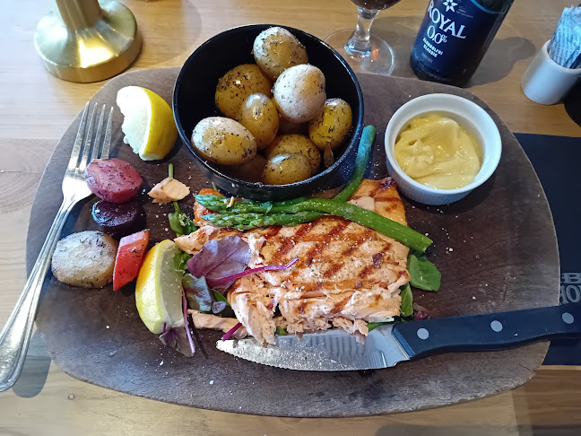 Opinii despre Ribhouse în Holbæk - Gastronomi og hotelvirksomhed