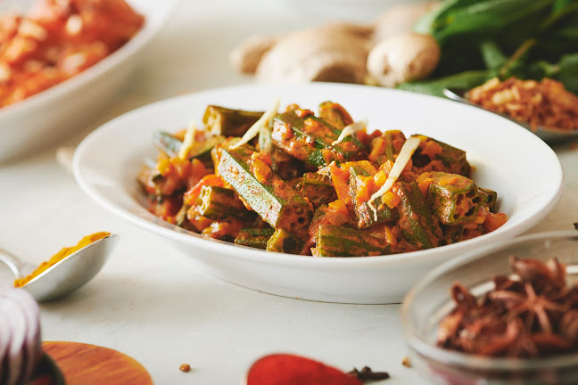 Comentarii opinii despre Al-Diwan