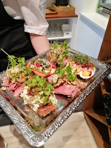 Restaurant Marsvinet - Gastronomi og hotelvirksomhed