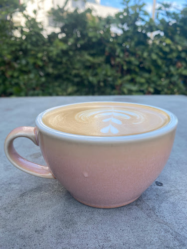 Yellow Bird Coffee - Gastronomi og hotelvirksomhed