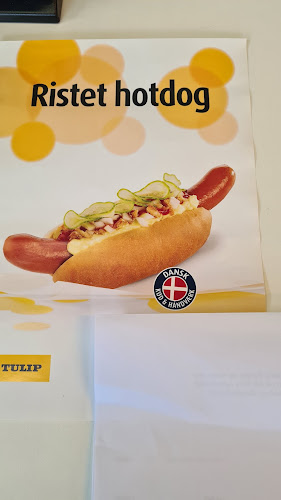 Opinii despre Grethe´s Pølsebar v/Carsten Dyeremose în Haderslev - Gastronomi og hotelvirksomhed