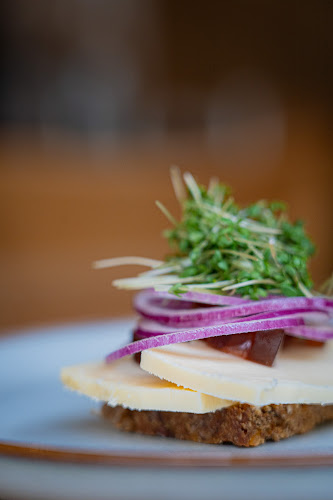 Opinii despre Kong Volmer Svendborg în Svendborg - Gastronomi og hotelvirksomhed