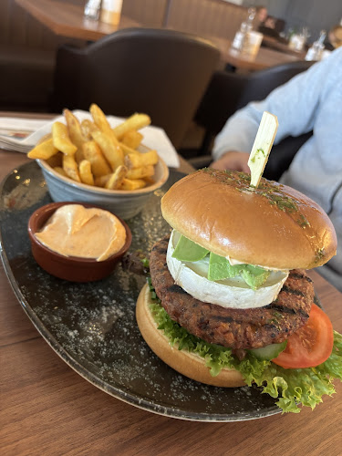 Comentarii opinii despre Café Castro