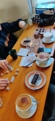 Comentarii opinii despre Velodrom Kaffebar