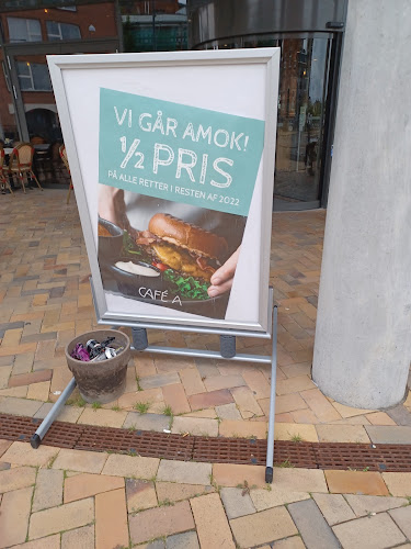 Opinii despre Cafe A Rugårdsvej în Odense - Gastronomi og hotelvirksomhed