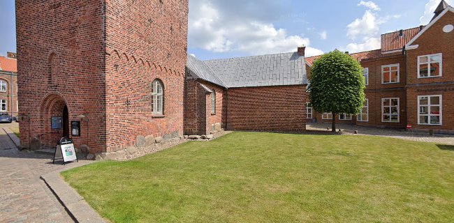 Nivi Gelato v/Kirsten Rune